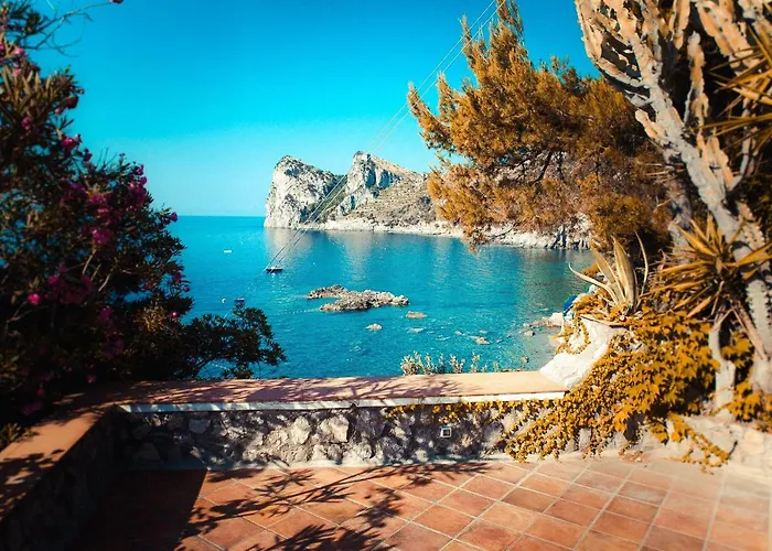 Blue Eyes 度假居 *