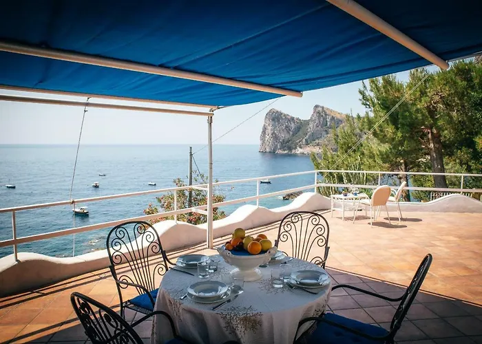 Blue Eyes 度假居 纳拉诺